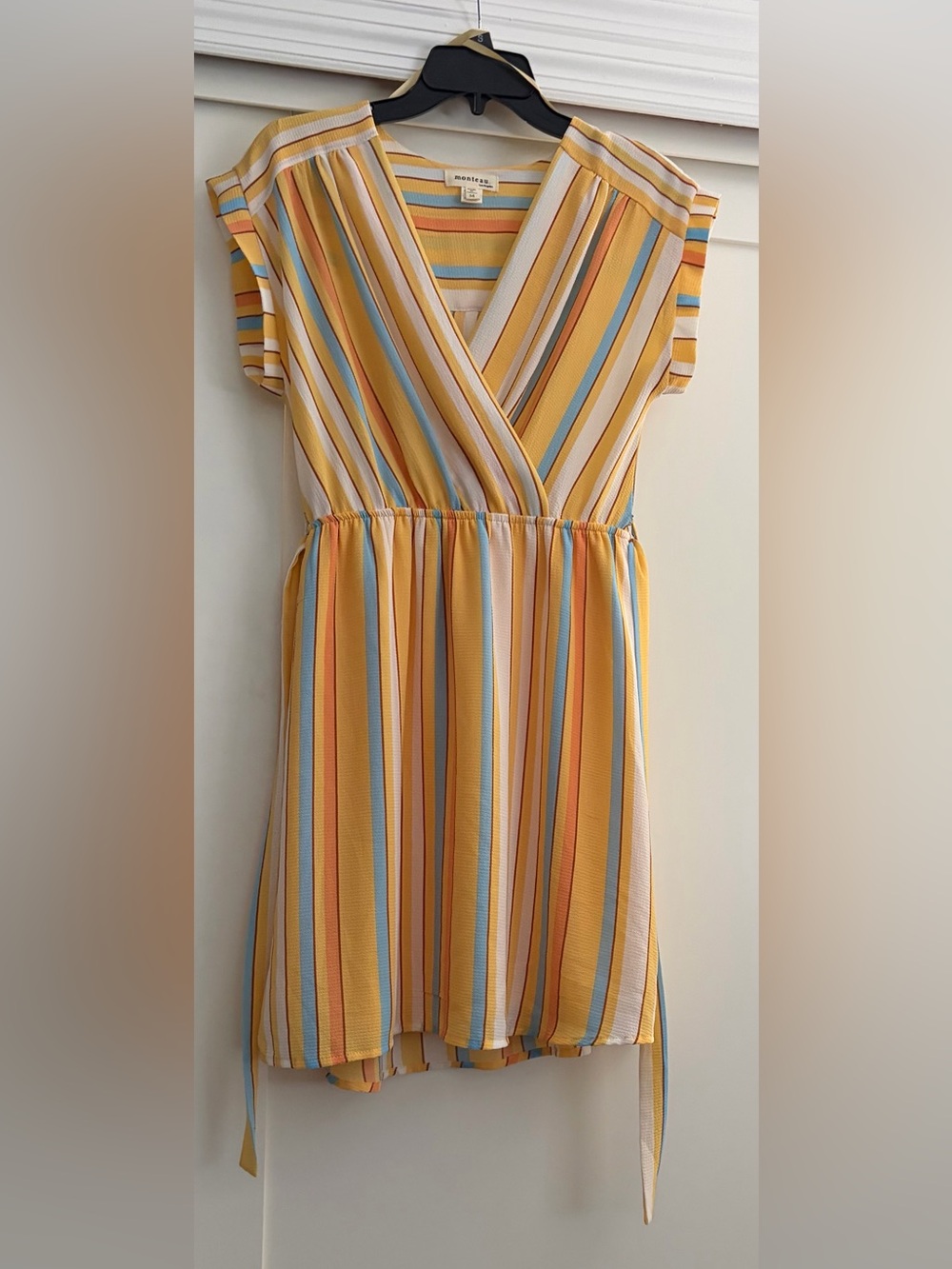 Monteau Orange and Yellow Wrap
Sundress with Flutter Sleeves - Size M